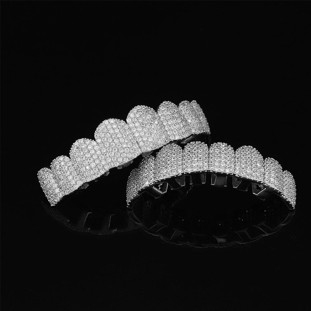 Zilveren, volledig beïnvloede  - Teeth Whitening Moulds recensie en prijs